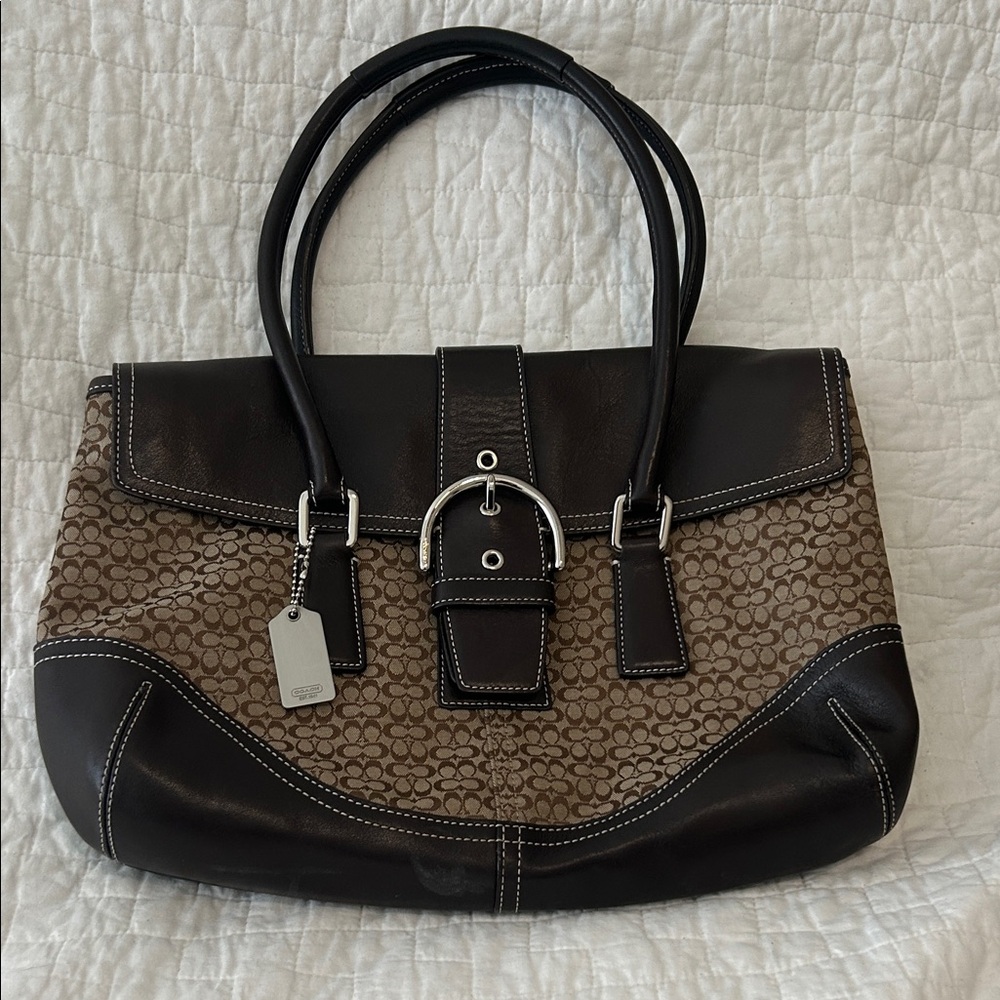 Vintage Coach Soho Flap satchel handbag in brown leather and signature C canva